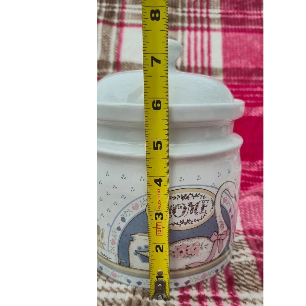 Vintage Paul Marshall Country Home Swan Ceramic Canister Jar with‎ Lid White